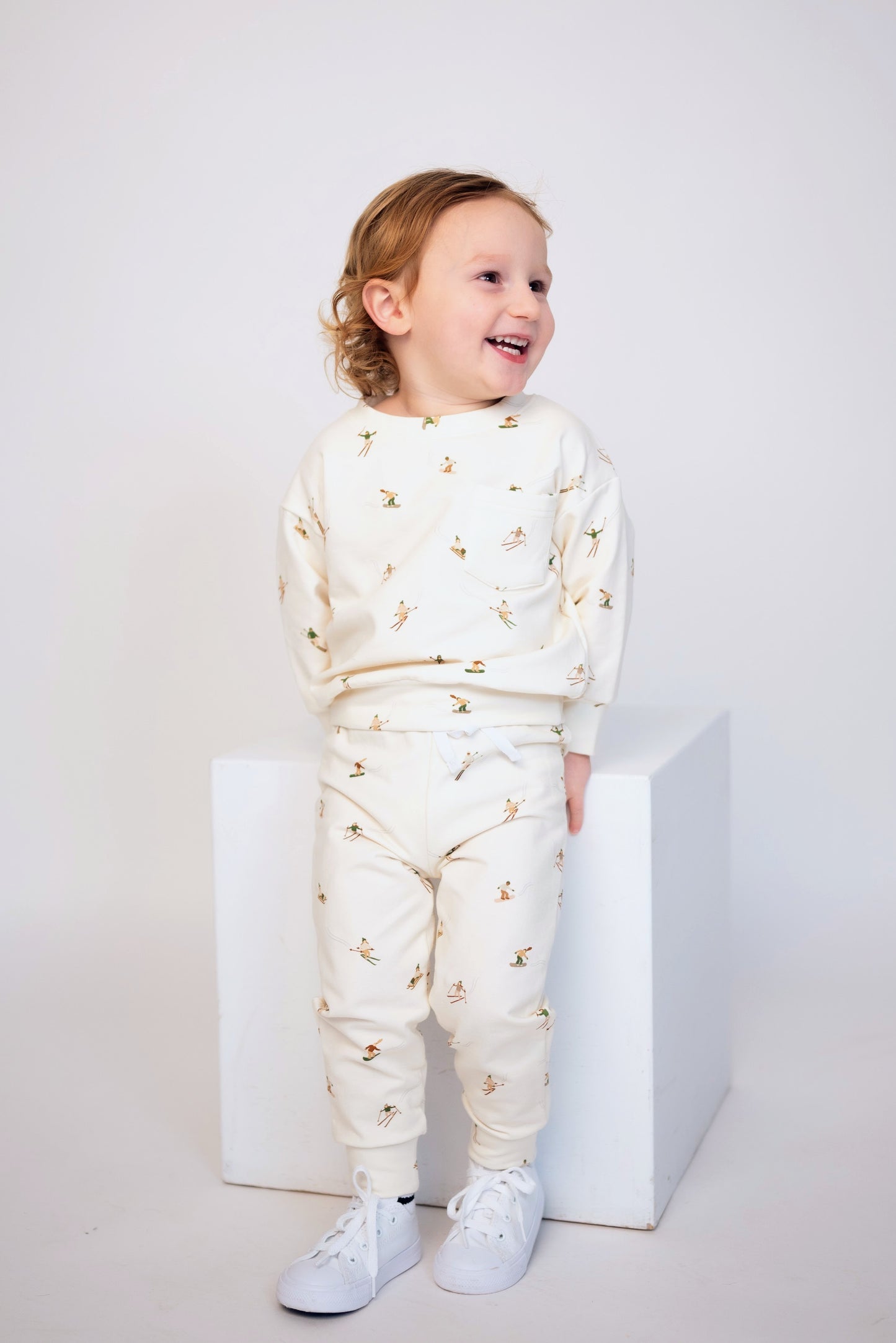 Snowy Slopes Jogger Set