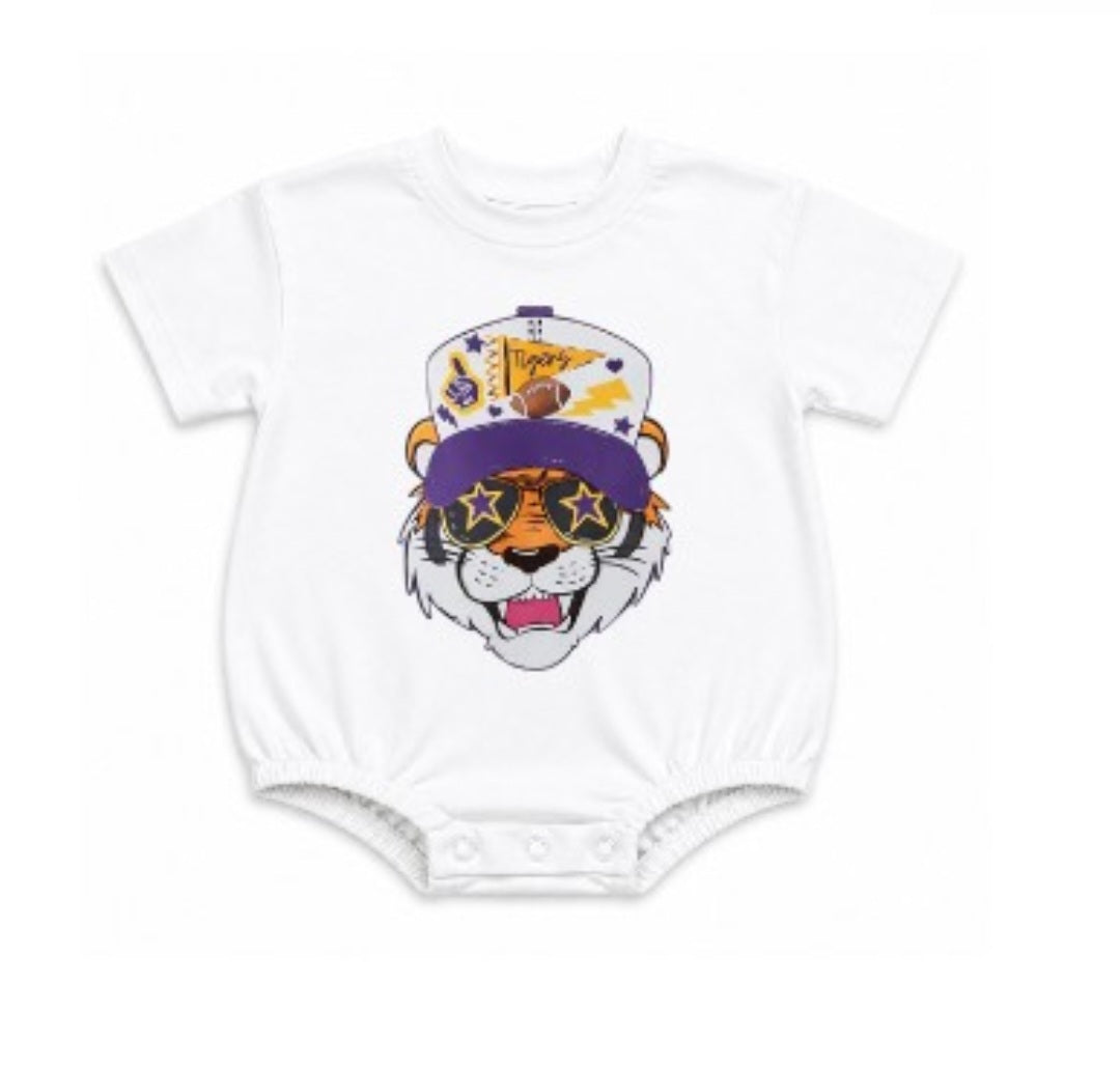 Cool Cat Graphic Bubble